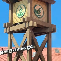 Photo taken at Maui Brewing Company Kahana by Peter B. on 11/7/2022