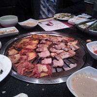 Foto diambil di Sonagi Korean BBQ oleh Jeffrey Y. pada 1/25/2013