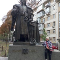 Photo taken at Пам&amp;#39;ятник Пилипу Орлику by Igor R. on 9/22/2019