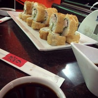 Foto diambil di Akami Sushi oleh Henry I. pada 7/11/2014