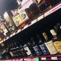 Photo taken at Spec&amp;#39;s Wines, Spirits &amp;amp; Finer Foods by amy f. on 6/2/2018