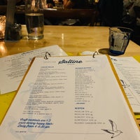 Das Foto wurde bei Saltine Restaurant von amy f. am 7/6/2019 aufgenommen