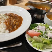 Photo taken at Restaurant Juraku by YMKMY on 11/4/2023