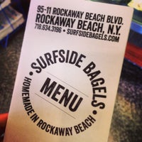 Foto tirada no(a) Surfside Bagels por Matt G. em 3/2/2013