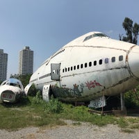Photo taken at Airplane Graveyard by Maximilian H. on 4/12/2018