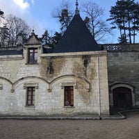 Foto diambil di Château du Petit Thouars oleh Rachelle K. pada 12/8/2017