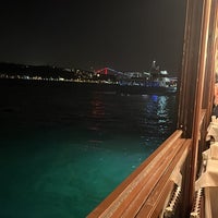Photo taken at Aleko&amp;#39;nun Yeri Deniz Park Restaurant by Smh M. on 11/6/2023