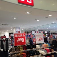 Photo taken at UNIQLO by Love_parks on 10/27/2012