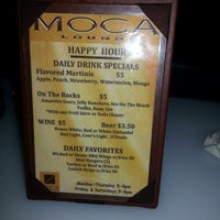 Foto tirada no(a) Moca Lounge por Native Bx em 11/12/2012
