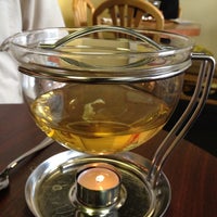 รูปภาพถ่ายที่ Path of Tea โดย Shaumo S. เมื่อ 12/21/2012