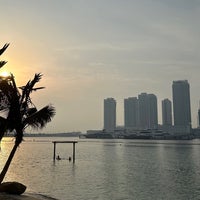 Photo taken at The Westin Dubai Mina Seyahi Beach Resort &amp;amp; Marina by M M. on 9/21/2023