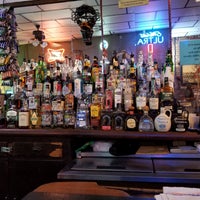 Снимок сделан в Little Bar on Gravier пользователем Preston H. 11/12/2018
