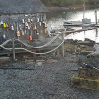 Photo taken at Cape Neddick Lobster Pound by Bookspace on 10/18/2018