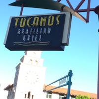 Foto tirada no(a) Tucanos Brazilian Grill por @ryandrake em 4/30/2015