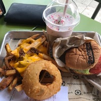Photo taken at BurgerFi by Zky O. on 3/5/2017
