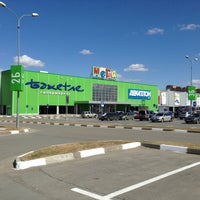 รูปภาพถ่ายที่ MEGA Mall โดย Vitaly Z. เมื่อ 4/30/2013