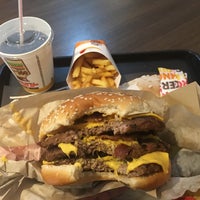 Photo taken at Burger King by Luiz C. E. on 5/7/2018