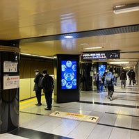 Photo taken at Oedo Line Roppongi Station (E23) by PYeong on 12/1/2023
