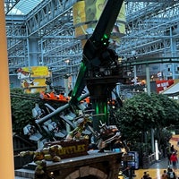 Photo taken at Nickelodeon Universe® by Doree T. on 8/28/2022