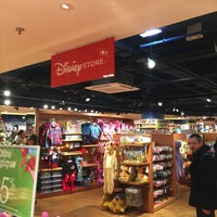 Photo taken at Disney Store by Daam C. on 12/3/2016