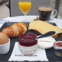Photo taken at Rijksmuseum Café by chicchaimono on 4/13/2016