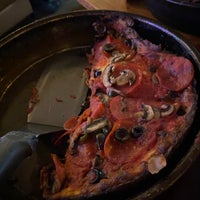 Photo taken at Pequod&amp;#39;s Pizzeria by Kaitlin A. on 1/1/2024