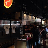 Foto tomada en Jeni&amp;#39;s Splendid Ice Creams  por David M. el 7/4/2014