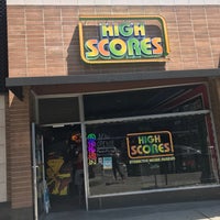 Foto tirada no(a) High Scores Arcade por BasilLeaf em 6/19/2021