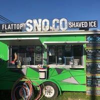 Photo taken at Sno.Co Flattop Shaved Ice by Scott Y. on 4/21/2019