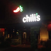 รูปภาพถ่ายที่ Chili&amp;#39;s Grill &amp;amp; Bar โดย Chris L. เมื่อ 2/23/2016