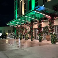 Foto scattata a Hilton West Palm Beach da Tim S. il 12/9/2022