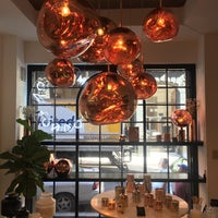 Photo taken at Tom Dixon Showroom by L K. on 9/15/2016
