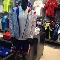 loja adidas pantanal shopping