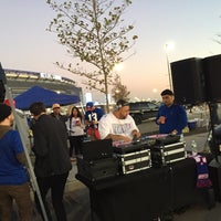 Photo taken at Big Blue Tailgaters&amp;#39; Tailgate by Jillian N. on 10/11/2015