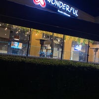 Das Foto wurde bei Wonderful Sushi Hillcrest von Aziz A. am 1/3/2021 aufgenommen