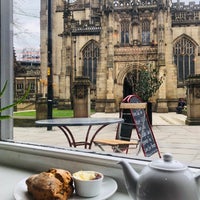 Photo taken at Proper Tea at Manchester Cathedral by Sabine on 4/2/2019