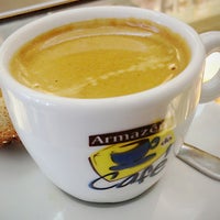 Photo taken at Armazém do Café by Fernando H. on 12/31/2012