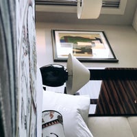 Photo taken at Four Seasons Hotel Bahrain Bay by Fatimah X. on 4/21/2018