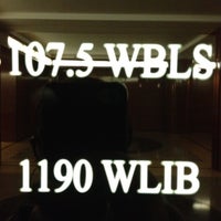 Photo prise au WBLS-FM 107.5 par Lynn D. le9/16/2012