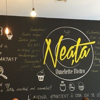 Das Foto wurde bei Neața Omelette Bistro von Cristina D. am 6/17/2017 aufgenommen