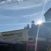 Photo taken at Metropolitan Market West Seattle (Admiral) by Natasha R. on 5/21/2023