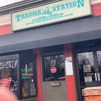 Photo taken at Takoma Station Tavern by Dante on 1/21/2022