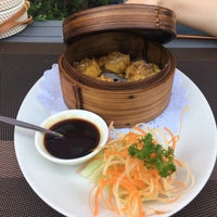 4/22/2018에 Ioannis M.님이 Nakhon Thai Restaurant에서 찍은 사진