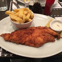 Photo taken at Cannons Fish and Chips by Ioannis M. on 4/8/2017
