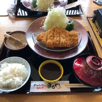 Photo taken at 幸せや 池上台店 by KEI #. on 8/3/2019