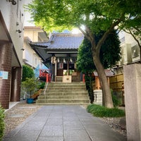 Photo taken at 飯倉 熊野神社 by 辰徳 原. on 5/3/2024