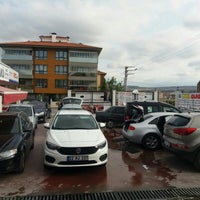 diana playing car wash