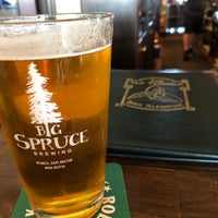 Photo taken at The Old Triangle Irish Alehouse by Jameson H. on 9/9/2019