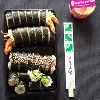 รูปภาพถ่ายที่ Sushi Corner โดย K เมื่อ 12/29/2017