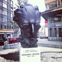 Photo taken at Statue Fernando Pessoa Standbeeld by Olivier V. on 6/13/2013